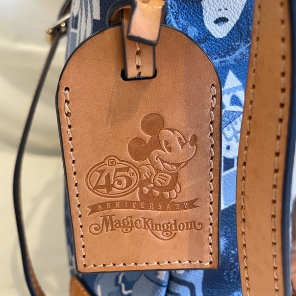 Dooney & Bourke Disney Magic Kingdom 45th Anniversary Letter Carrier 2016 - Picture 5 of 16